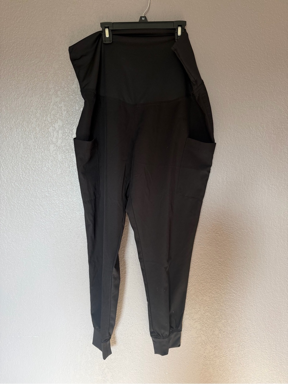 Med Couture Black High-Rise Cargo Joggers Materinity